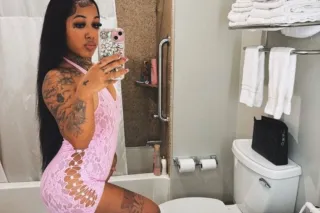 Sexy Redd 🥰 - 24 - Image 3