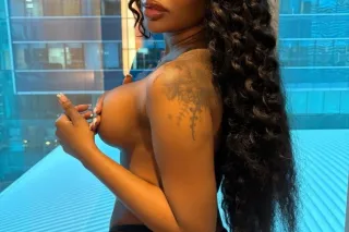 Busty Ebony ts NADIA Available... - Image 4