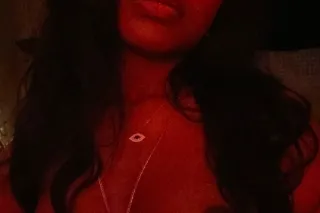 Sweet, flirty, and a little da... - Image 2