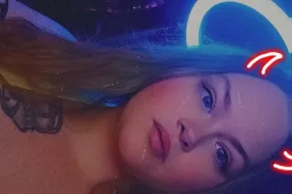 🇮🇹🐉Italian SSBBW blue eyes and green hair with tatts💙🍀KATY I10 BY KATY MILLS MALL👡💄🪭 - Image 7