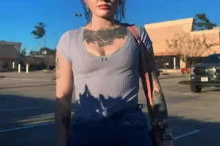 . Now or Never: Last $150/hr Spot with Peaches! - Image 9