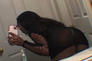 March Madness SPECIAL FETISH FRIENDLY - Image 2