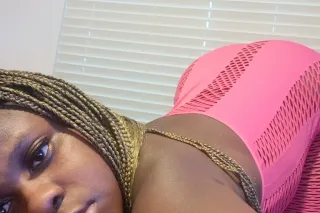 I CAN MAKE YOUR WORLD GO ROUND - Image 5