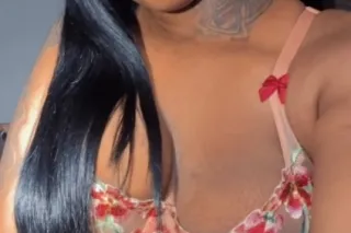 BACK IN TOWN 🍯 - Image 1