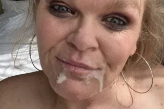 💖💰🤩 45-Year-Old Hot Mom Available 💕💦BBj Special 👅Incall/Outcall🚗Carfun💓Hotel Fun 💛 Available 24/7💖✅Always Active on WhatsApp and Telegram✅ - Image 4