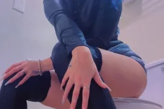 💥Here NOW ⛓ Are U Curious About Kinks 😈 Wana Try Something 🆕 Let An EXPERIENCED Dom Help U 🫵🧎‍Cum SUBMIT 🚽🪢 Pain ➕ Pleasure Awaits 🦶 DONT Be Boring 🐽 - Image 12